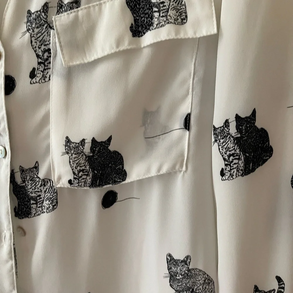 Zara White Blouse with Black Cat Print size XS